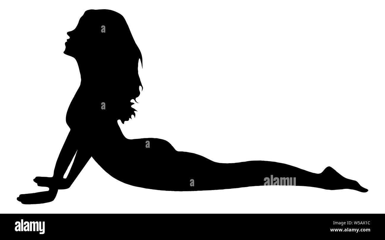 Femme exécutant la posture du cobra Banque D'Images