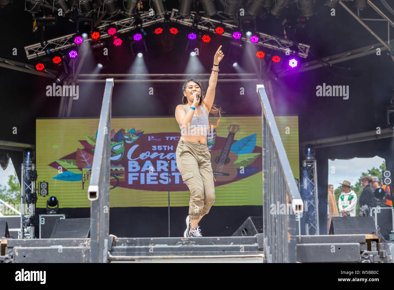 Walton-on-Thames, Dimanche 21 Juillet, 2019. Le Barrio Fiesta London est le plus grand d'Europe la France festival philippine qui est dans sa 35e année. Banque D'Images