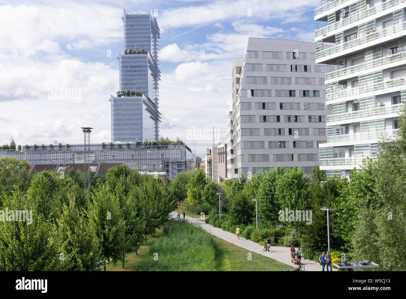 Paris - Éco-quartier Clichy-Batignolles dans le 17e arrondissement est développé est l'un des éco-quartiers (eco quartiers) à Paris, France, Europe. Banque D'Images
