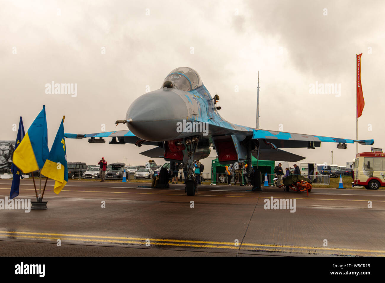Sukhoi Su-27UB 'Flanker' en exposition statique à partir de l'onglet de la 831st Air Force. Banque D'Images