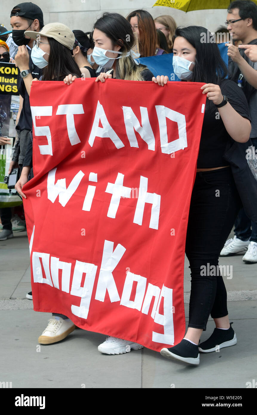 Londres, Royaume-Uni. 28 juillet 2019. Manifestation à Trafalgar Square pour se tenir à Hong Kong en protestation contre le projet de loi d'extradition. Banque D'Images