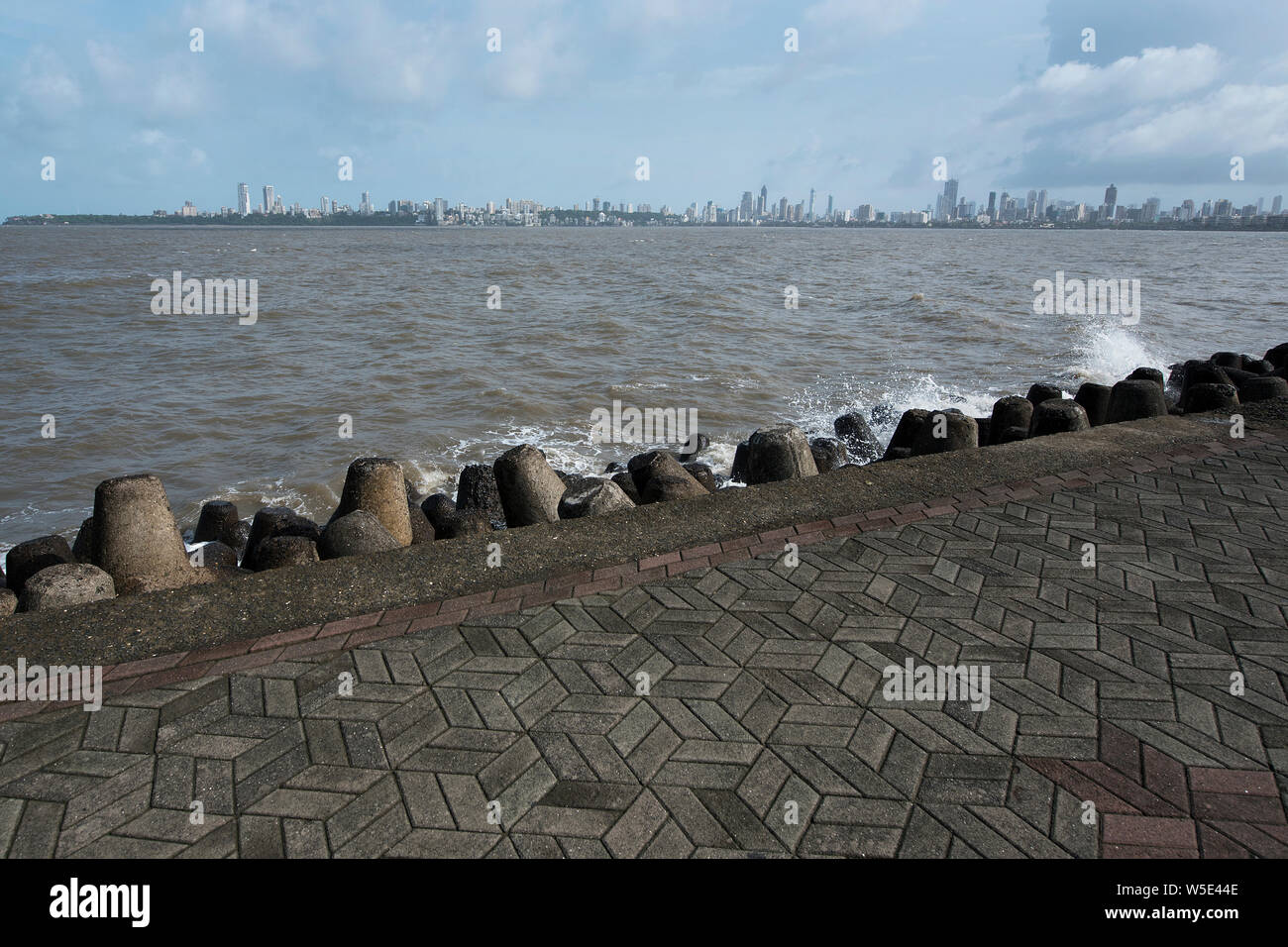 L'image de vue de Mumbai skyline de Marine Drive, Nariman Point, Mumbai, Inde Banque D'Images