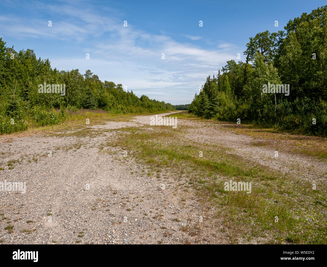 Vol de Piper Super Cub de l'aéroport de Anchorage Lake Hood PALH à Alexander Creek. Rivière Susitna, point Mackenzie. Entrée de cuisson. Pneus de toundra. Plan de bague. Banque D'Images