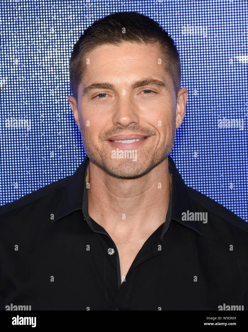 Eric Winter assiste à l'Hallmark Channel et marque les films & Mystères de l'été 2019 à TCA Résidence privée, Los Angeles, Californie le 26 juillet 2019. Banque D'Images