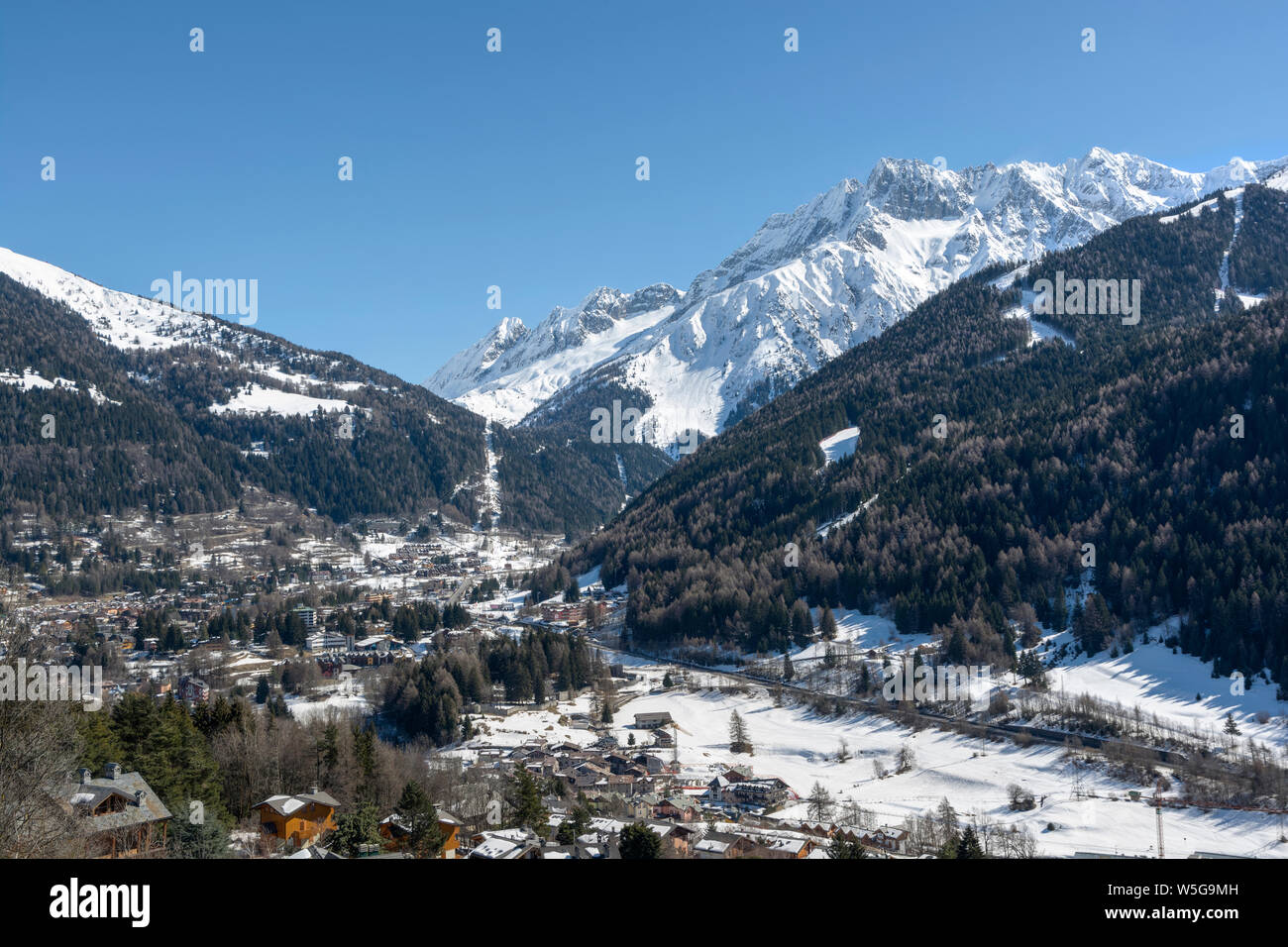 L'Italie, la Lombardie, la Vallée Camonica, Ponte di Legno ski area Banque D'Images