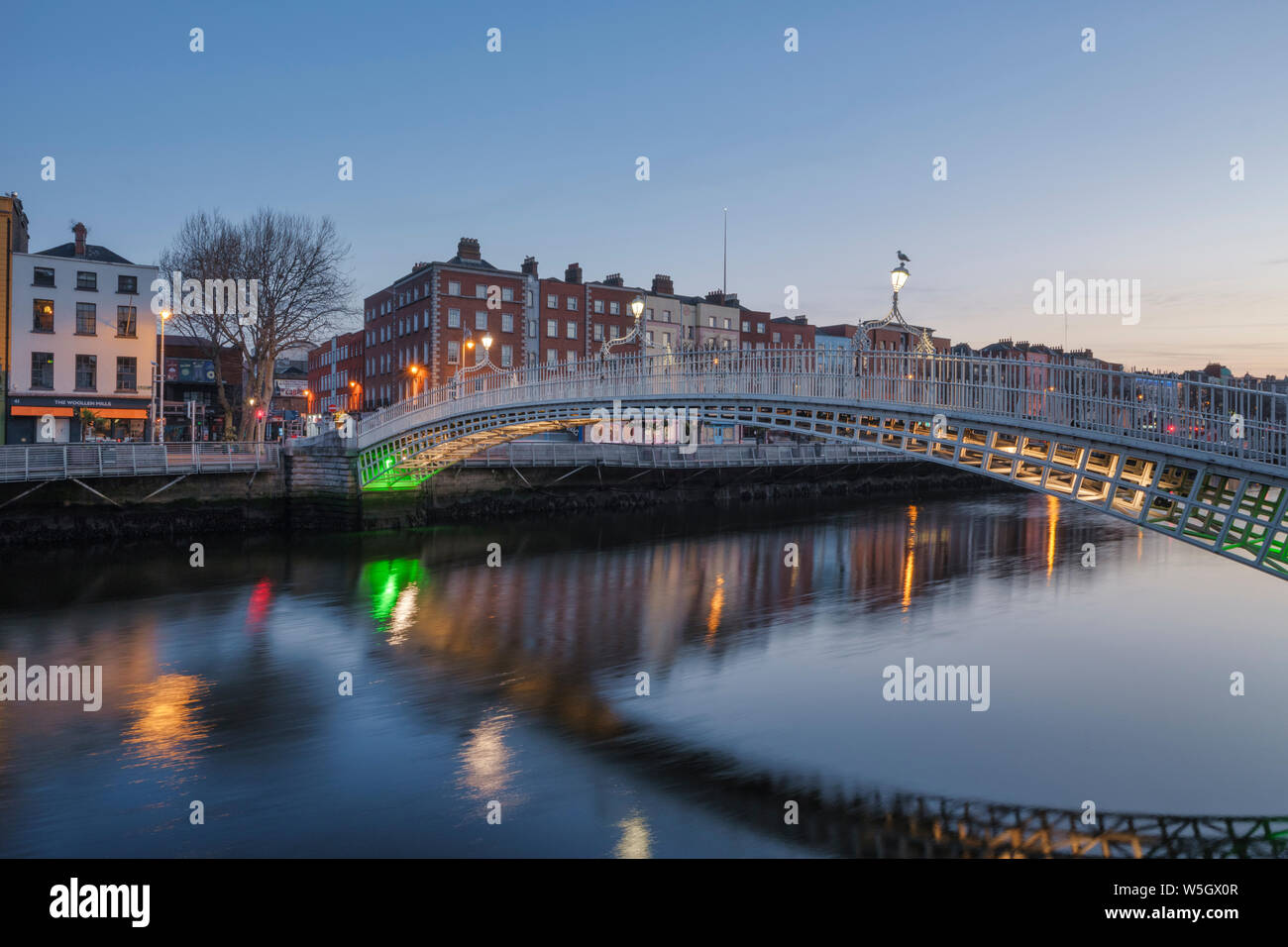 La rivière Liffey, Dublin, République d'Irlande, Europe Banque D'Images