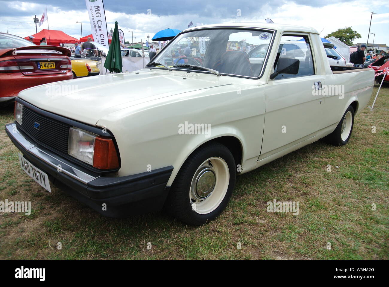 Une fourgonnette britannique Leyland Morris Ital de 1982 a été mise en exposition au salon automobile classique de la Riviera anglaise, Paignton, Devon, Angleterre, Royaume-Uni. Banque D'Images