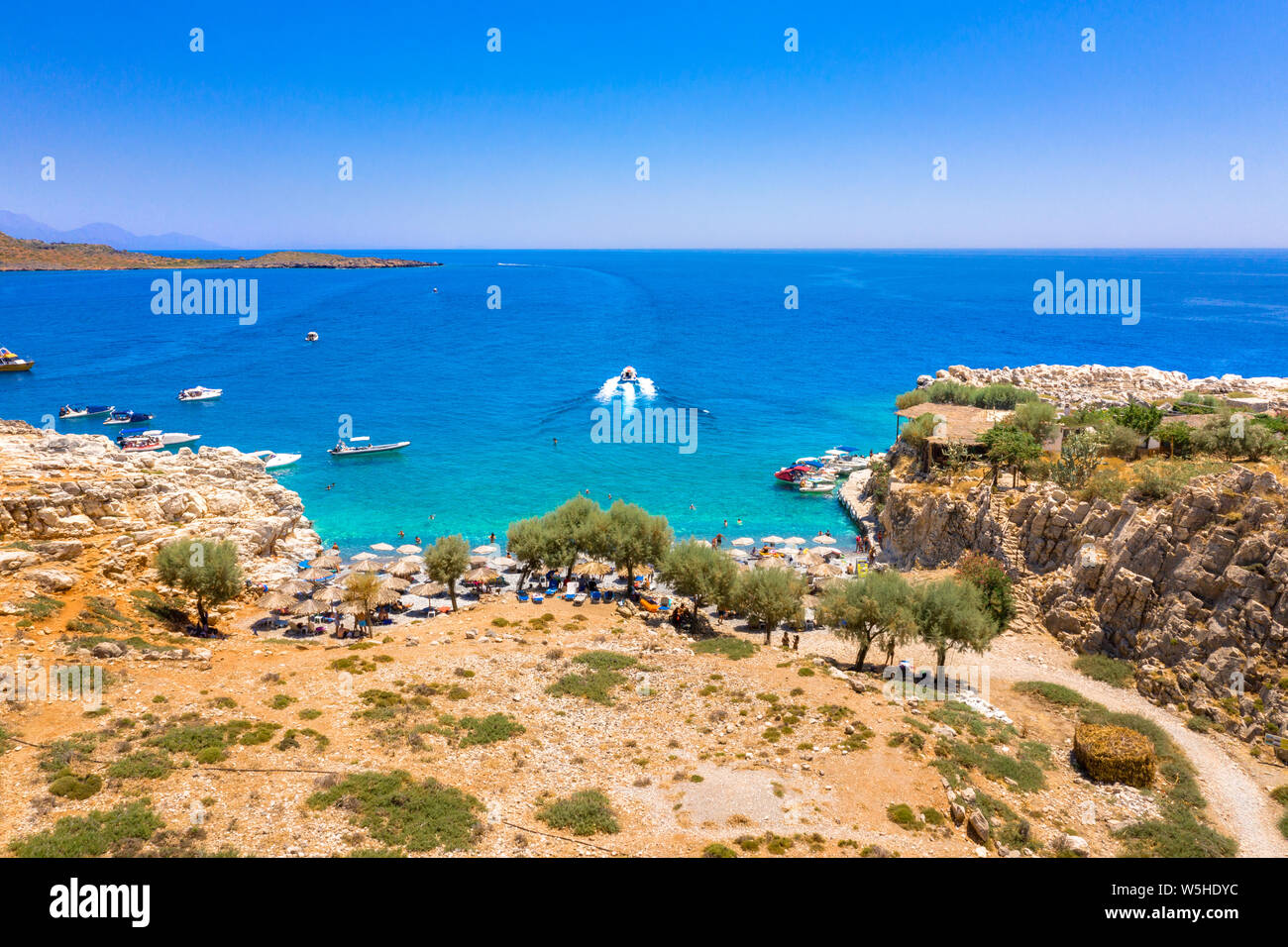 Marmara beach à la fin des gorges Aradena et le littoral le long du sentier e4 à la côte sud-ouest de l'île de Crète, Grèce Banque D'Images