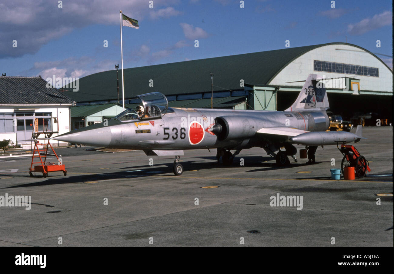 Luftwaffe Japanische JASDF Lockheed F-104G Starfighter 536 - Japanese Air Force / Japan Air Self Defense Force Lockheed F-104G Starfighter 36-8536 Banque D'Images