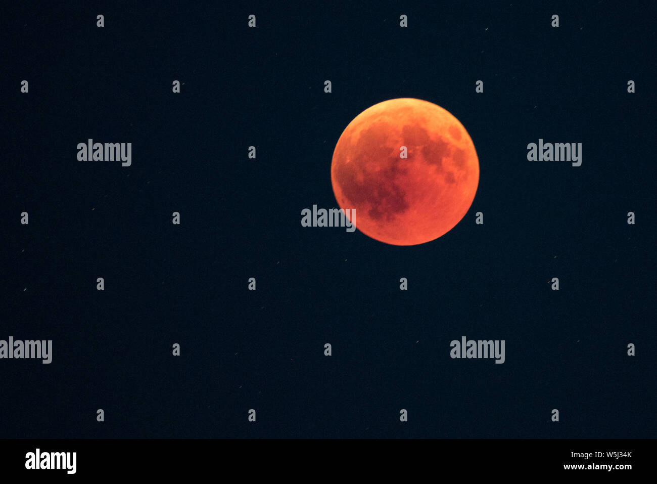 Éclipse de lune / lune de sang 27-7-2018 Banque D'Images