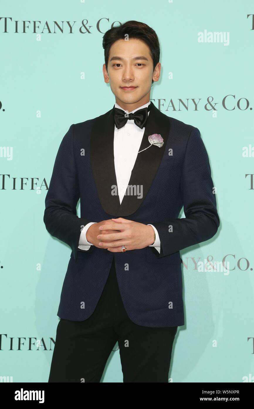 Rain Chanteur Films Et Programmes Tv Jung ji hoon Banque de photographies et d'images à haute résolution - Alamy