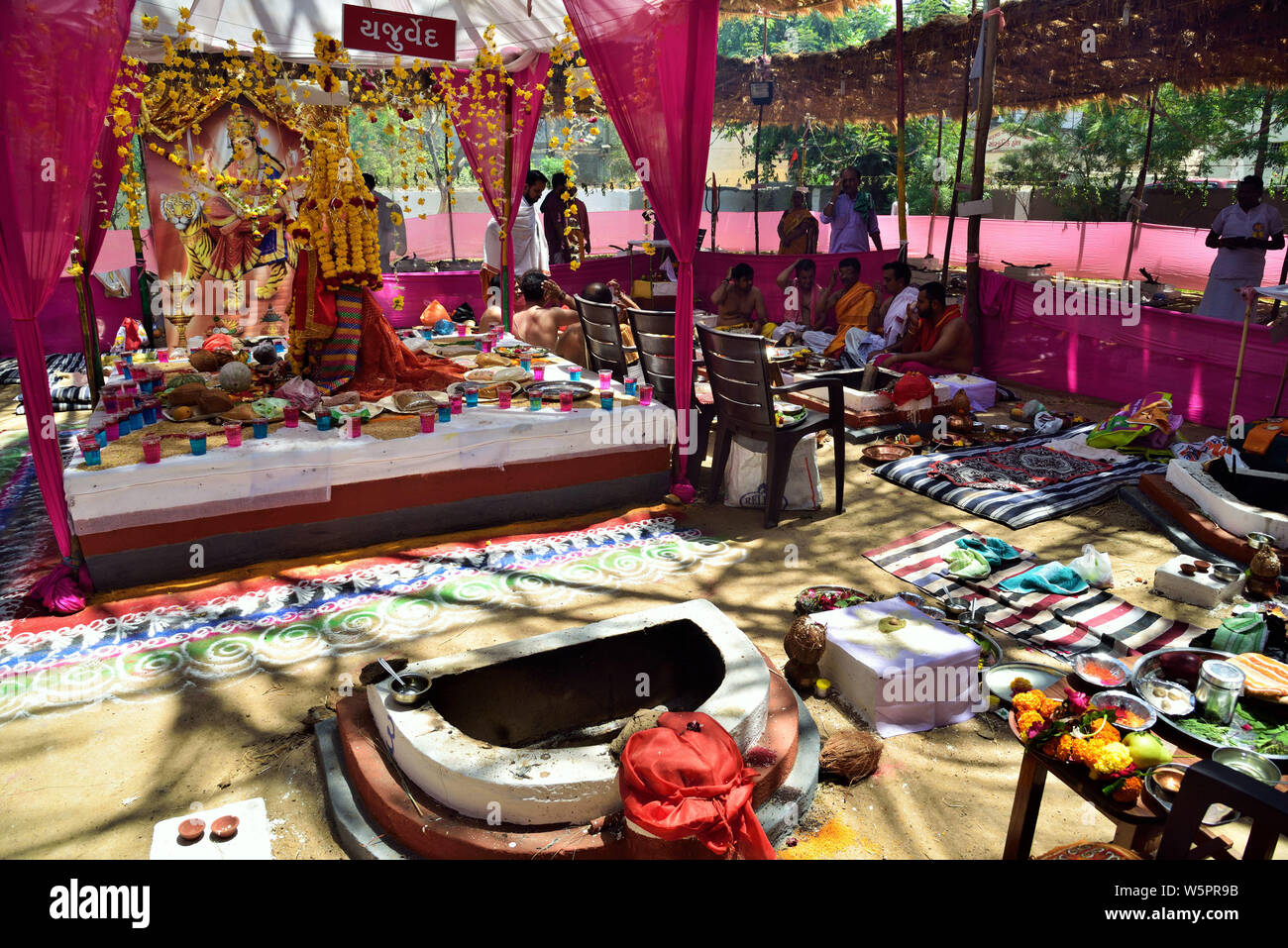 Déesse hindoue Durga puja (cérémonie Abu Dhabi Gujarat Inde Asie Banque D'Images