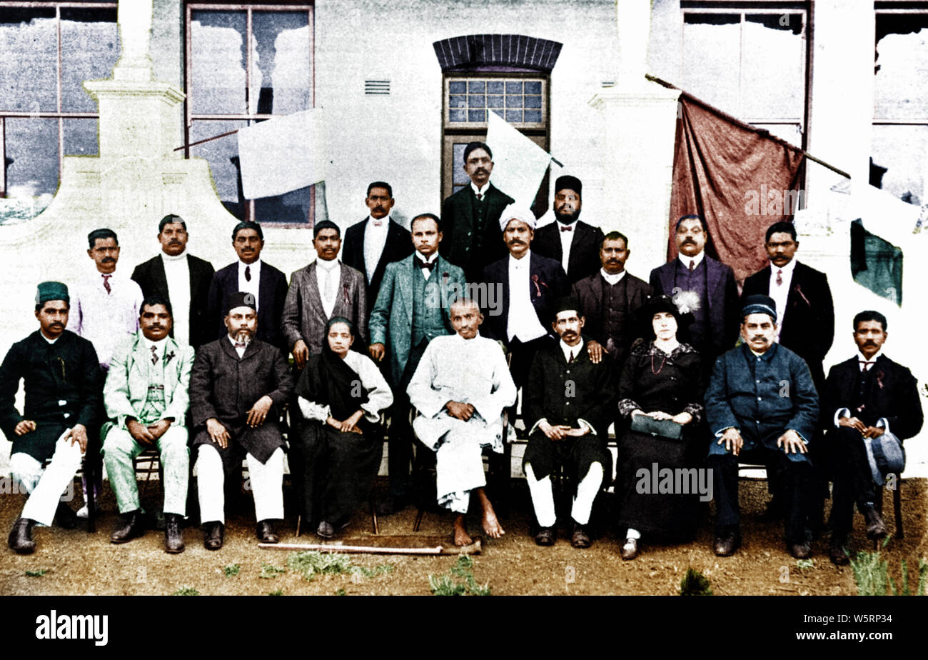 Kasturba Gandhi et Mahatma Gandhi à Durban, Afrique du Sud, juillet 1914 Banque D'Images