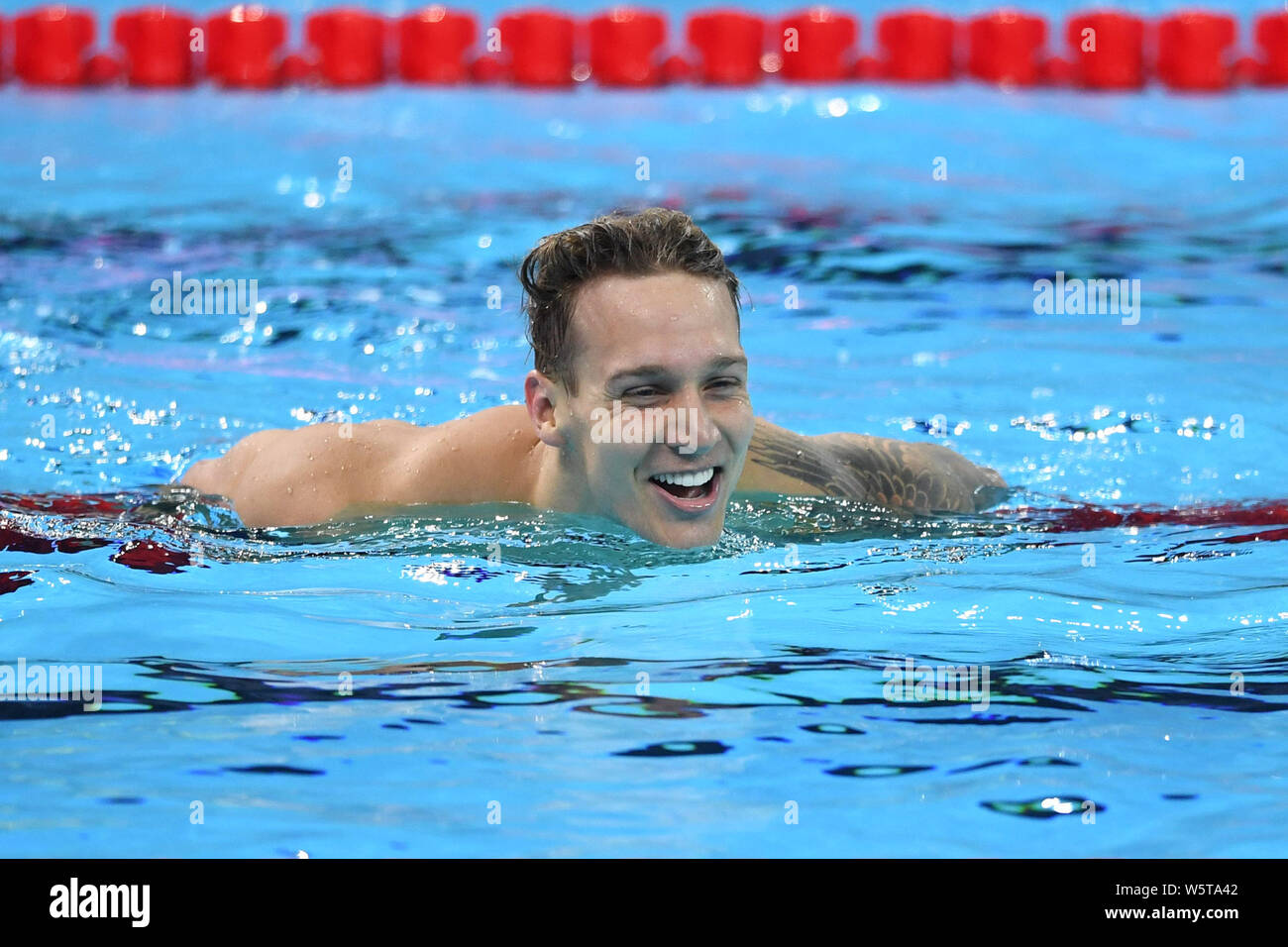Record Du Monde 25m Nage Libre Caeleb dressel Banque de photographies et d'images à haute résolution -  Page 2 - Alamy