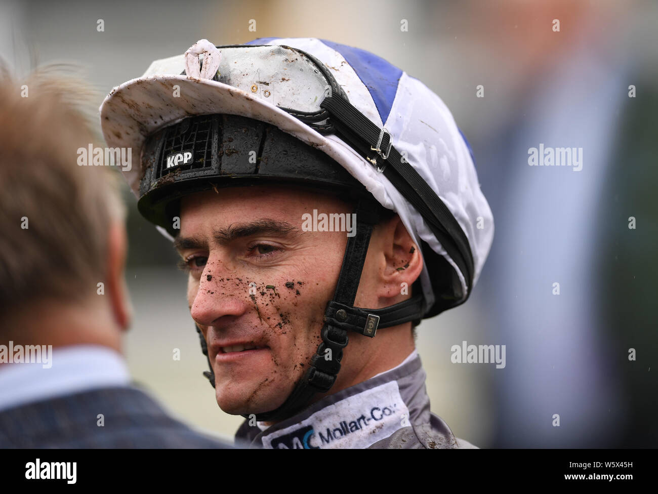 Goodwood Race Course, Chichester, Royaume-Uni. 30 juillet, 2019. Le Qatar Goodwood Festival ; le premier jour ; la race 1, le handicap, d'Unibet Enjeux Tudhope après avoir remporté sur Crédit : Fayez Plus Sport Action/Alamy Live News Banque D'Images