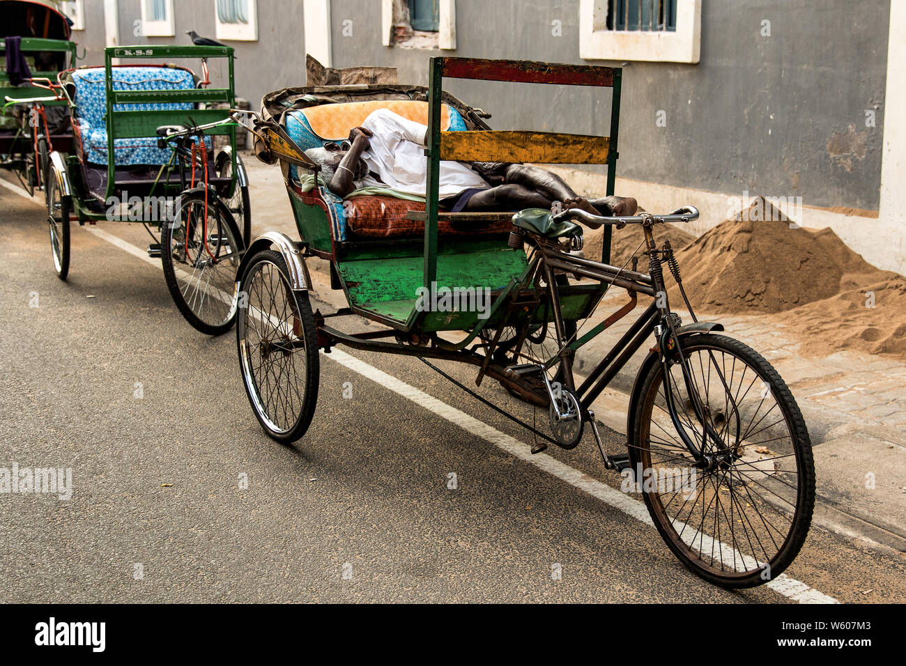 Vélo taxi de Pondichéry, Inde Photo Stock - Alamy