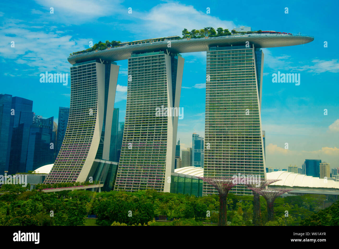 La luxueuse Marina Bay Sands hotel, ouvert en 2010 - Singapour Banque D'Images