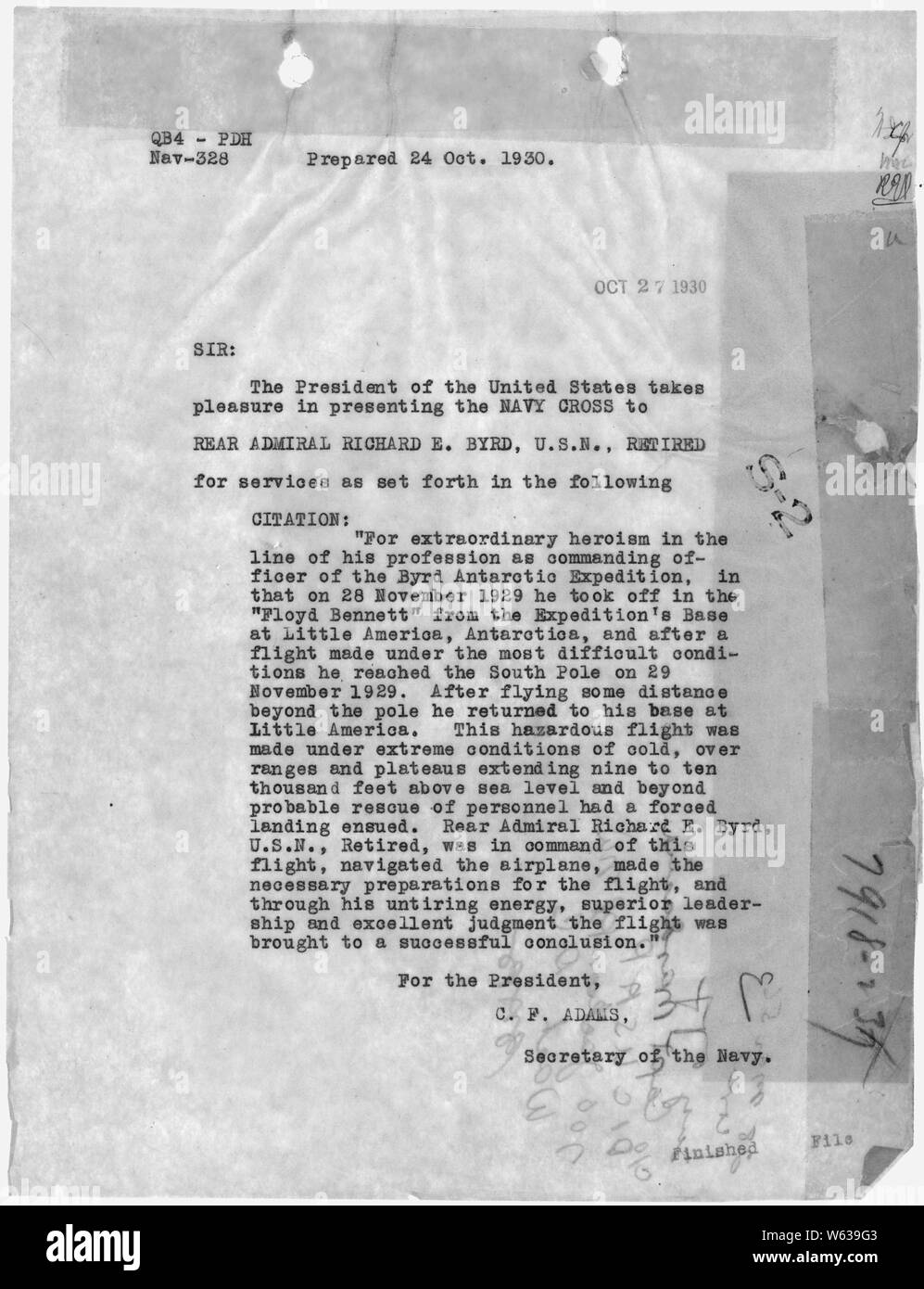 Citation pour l'attribution de la Croix de la Navy au Contre-amiral Richard E. Byrd pour son héroïsme à faire le premier vol au-dessus du pôle Sud le 29 novembre 1929. Banque D'Images