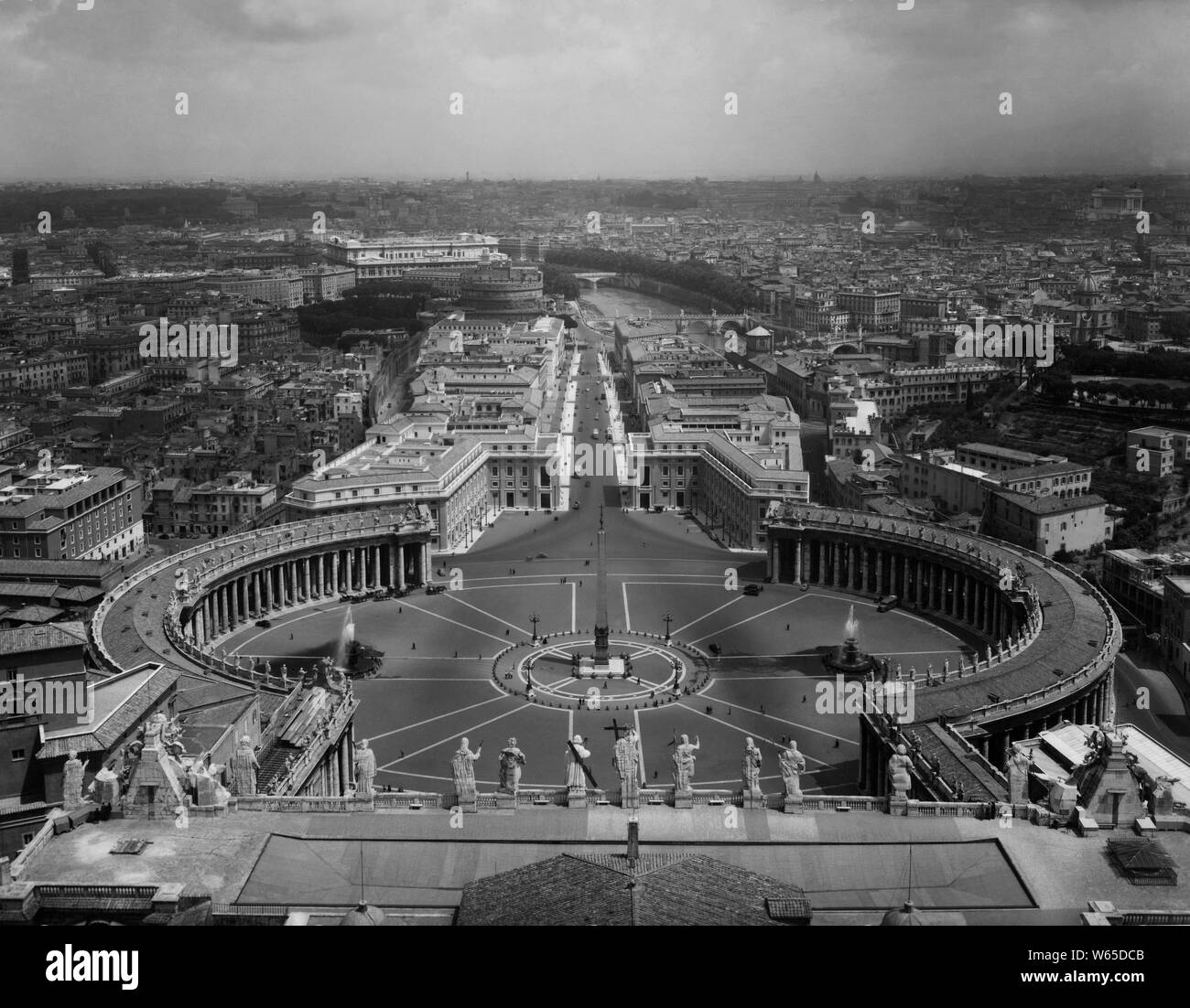 Panorama depuis le dôme de la Basilique Vaticane, 1955 Banque D'Images