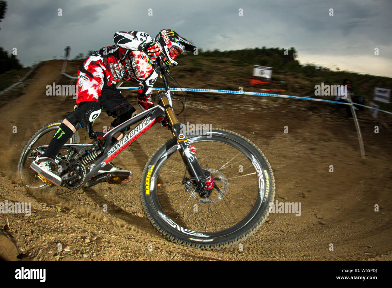 PIETERMARITZBURG, AFRIQUE DU SUD - le 16 mars 2012. Steve Peat (GBR) pour la course de l'équipe Santa Cruz Syndicate à la Coupe du Monde UCI Vtt Descente Banque D'Images