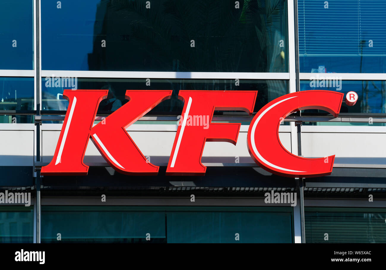 KFC, Logo, Werbung, l'Europacenter, Breitscheidplatz, Charlottenburg, Berlin, Deutschland Banque D'Images