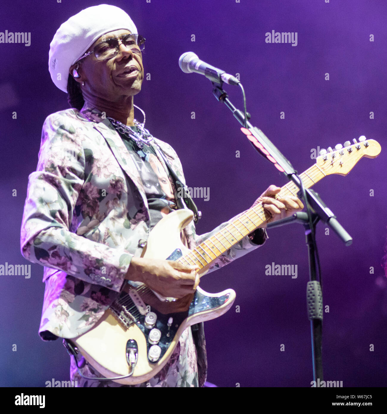 Chic et Nile Rodgers au Festival 2019 de l'organisation du camp, château de Lulworth Banque D'Images