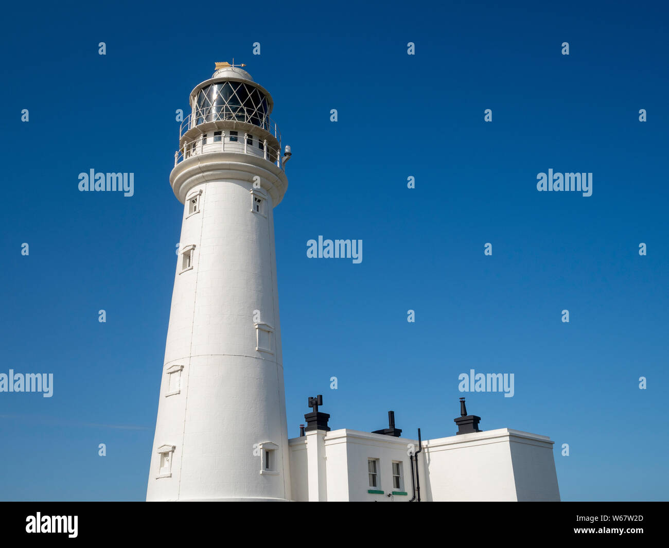 Flamborough Head Lighthouse, un phare situé à Flamborough, East Riding of Yorkshire. L'Angleterre. Banque D'Images