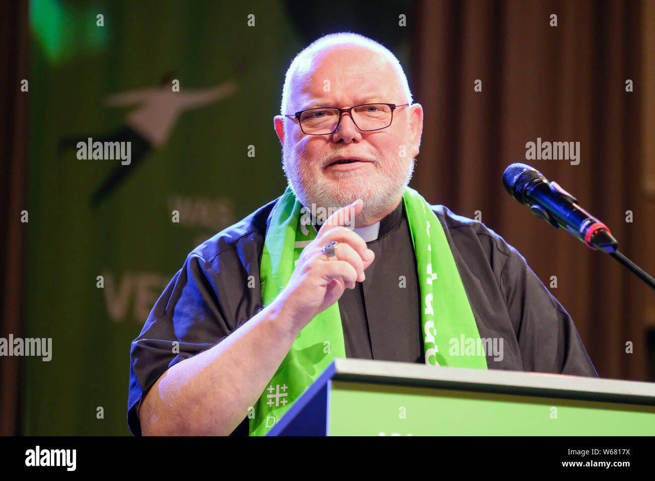 Le président de la Conférence épiscopale allemande, le Cardinal Reinhard Marx, est titulaire d'une étude de la Bible le vendredi (21.06.19) à l'Église protestante en Allemagne Dortmund/Congrès Banque D'Images