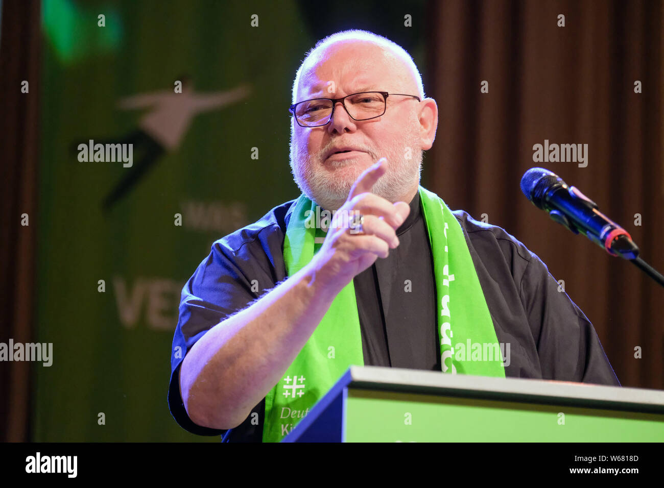 Le président de la Conférence épiscopale allemande, le Cardinal Reinhard Marx, est titulaire d'une étude de la Bible le vendredi (21.06.19) à l'Église protestante en Allemagne Dortmund/Congrès Banque D'Images