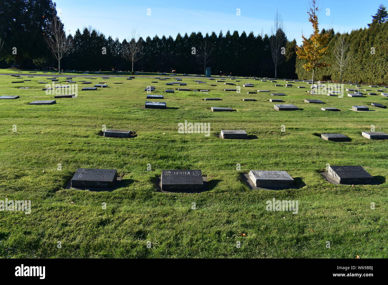 Un cimetière bien entretenu au Canada Banque D'Images