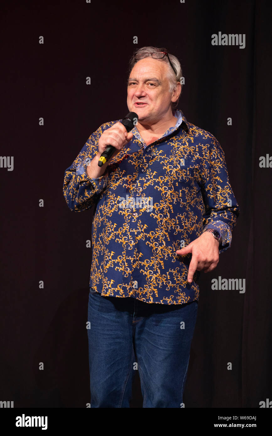 Edinburgh, Ecosse, Royaume-Uni. 31 juillet, 2019. Communiqué de lancement de l'événement par l'organisateur de l'événement d'Achille à l'Edinburgh Fringe 2019. Comédien photo Tony Slattery effectue Hoe Down du spectacle dont la ligne est de toute façon Crédit : Iain Masterton/Alamy Live News Banque D'Images