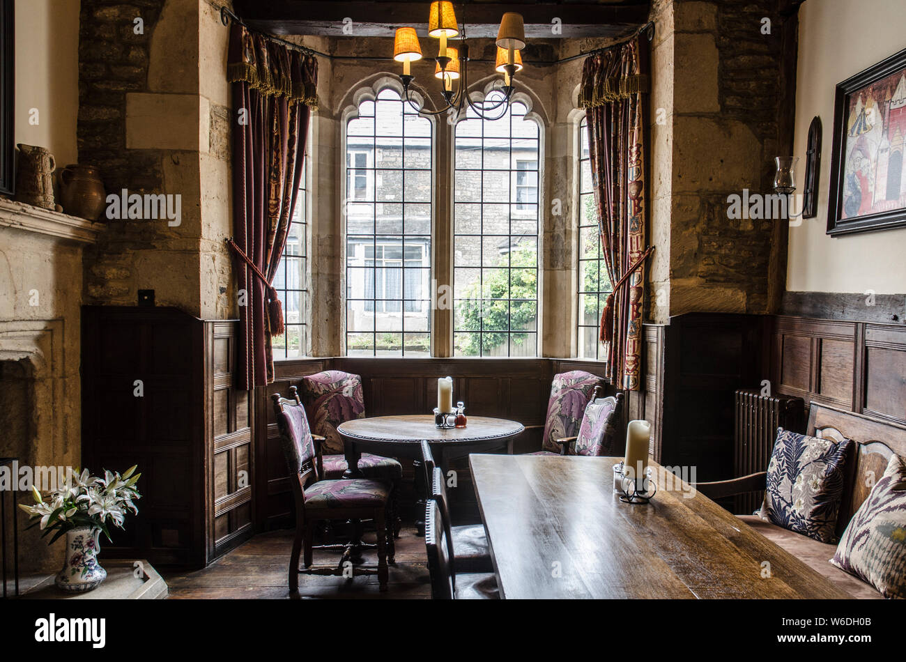 Le bar-salon à la George Inn, Norton St Philip, Somerset Banque D'Images