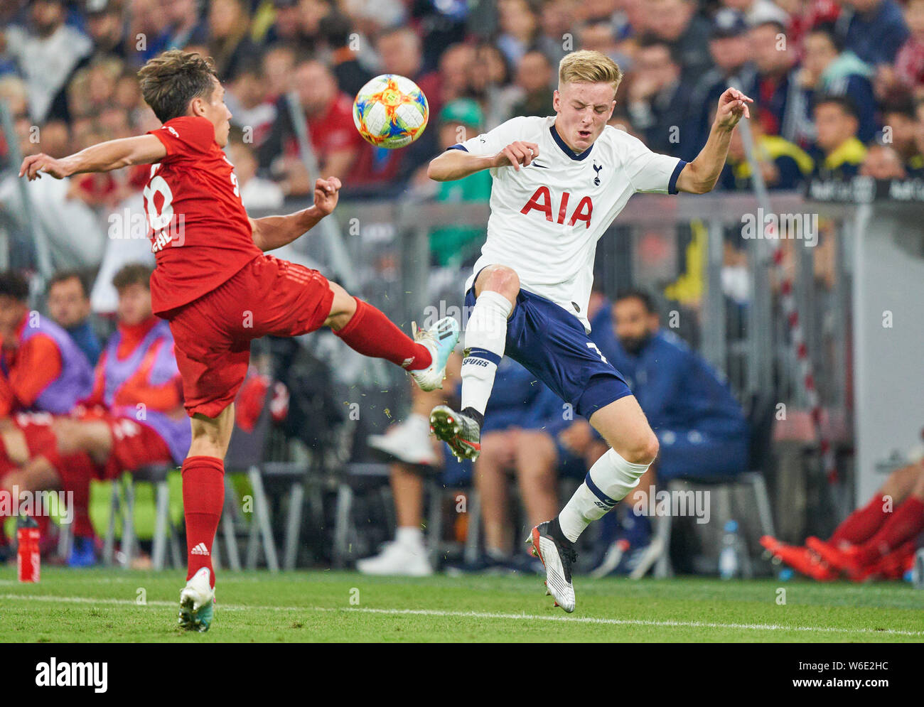 Munich, Allemagne. 31 juillet, 2019. Harvey WHITE, Hotspurs 72 concurrence pour la balle, s'attaquer, duel, l'en-tête, zweikampf, action, lutte contre Jonas KEHL, FCB 46 FC BAYERN MUNICH - Tottenham Hotspur 7-8 a.P. Football finale de la coupe d'AUDI, 2019 A l l i a n z a r e n a Munich, 31 juillet 2019 saison 2019/2020, FCB, München Crédit : Peter Schatz/Alamy Live News Banque D'Images