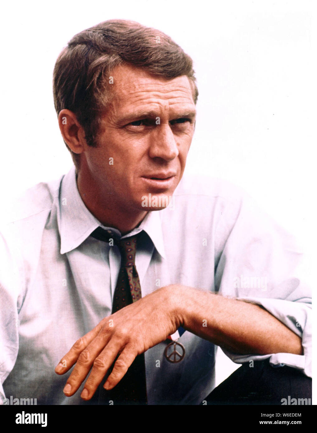 STEVE MCQUEEN dans BULLITT (1968), réalisé par Peter Yates. Credit : Warner Brothers / Album Banque D'Images