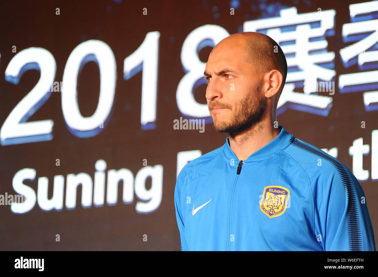 Un joueur de football italien Gabriel Alejandro, Palette est représenté à la conférence de presse de Jiangsu Suning C.F. pour le lancement de la saison 2018 à Nanjing cit Banque D'Images