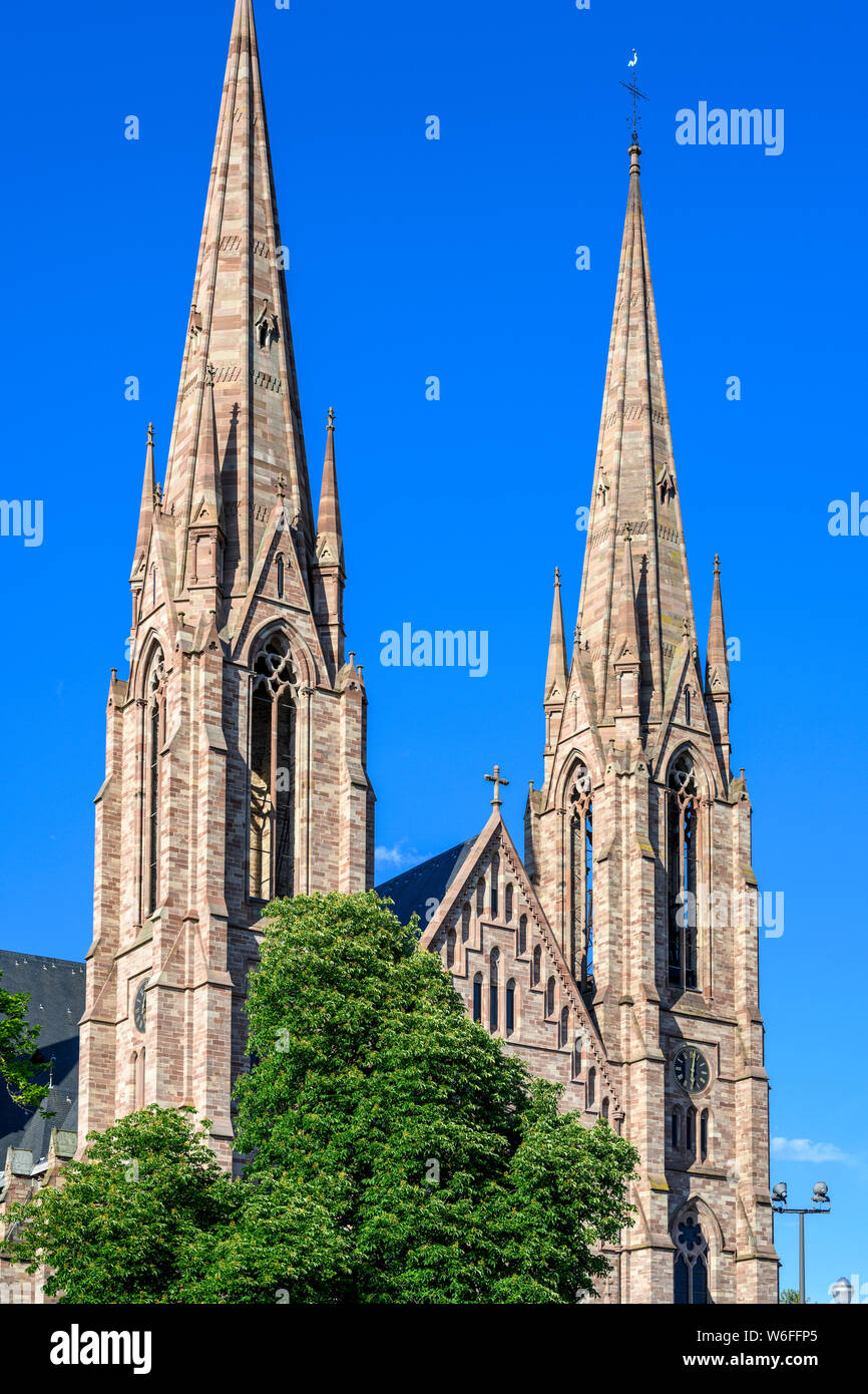 Les clochers de St Paul temple, église protestante luthérienne, 19e siècle, quartier Neustadt, Strasbourg, Alsace, France, Europe, Banque D'Images