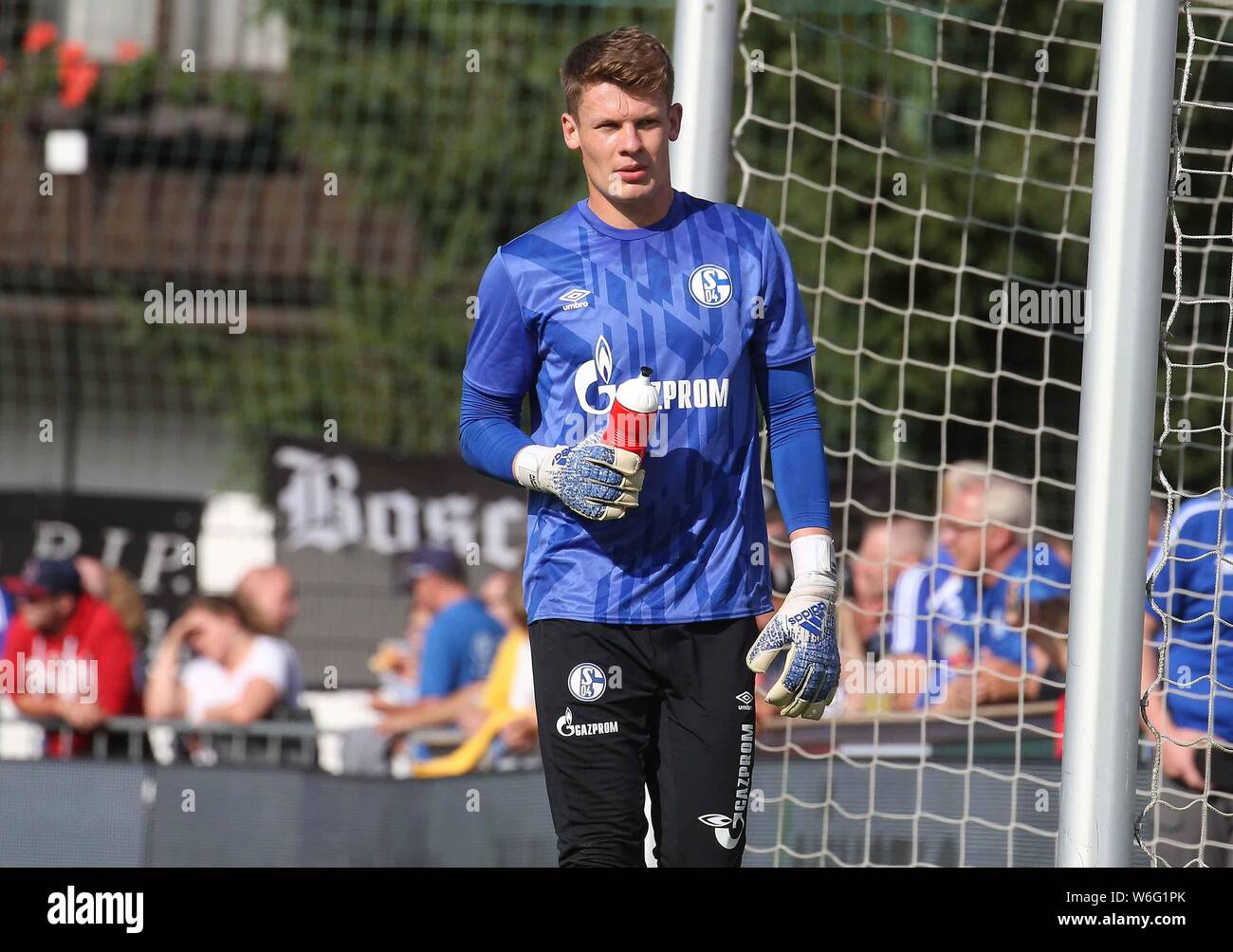Firo : 29.07.2019 Football, 2019/2020 1.Bundesliga test match à Kitzbuhl FC Schalke 04 - FC Bologne Alexander Nubel, la moitié dans le monde d'utilisation figure | Banque D'Images
