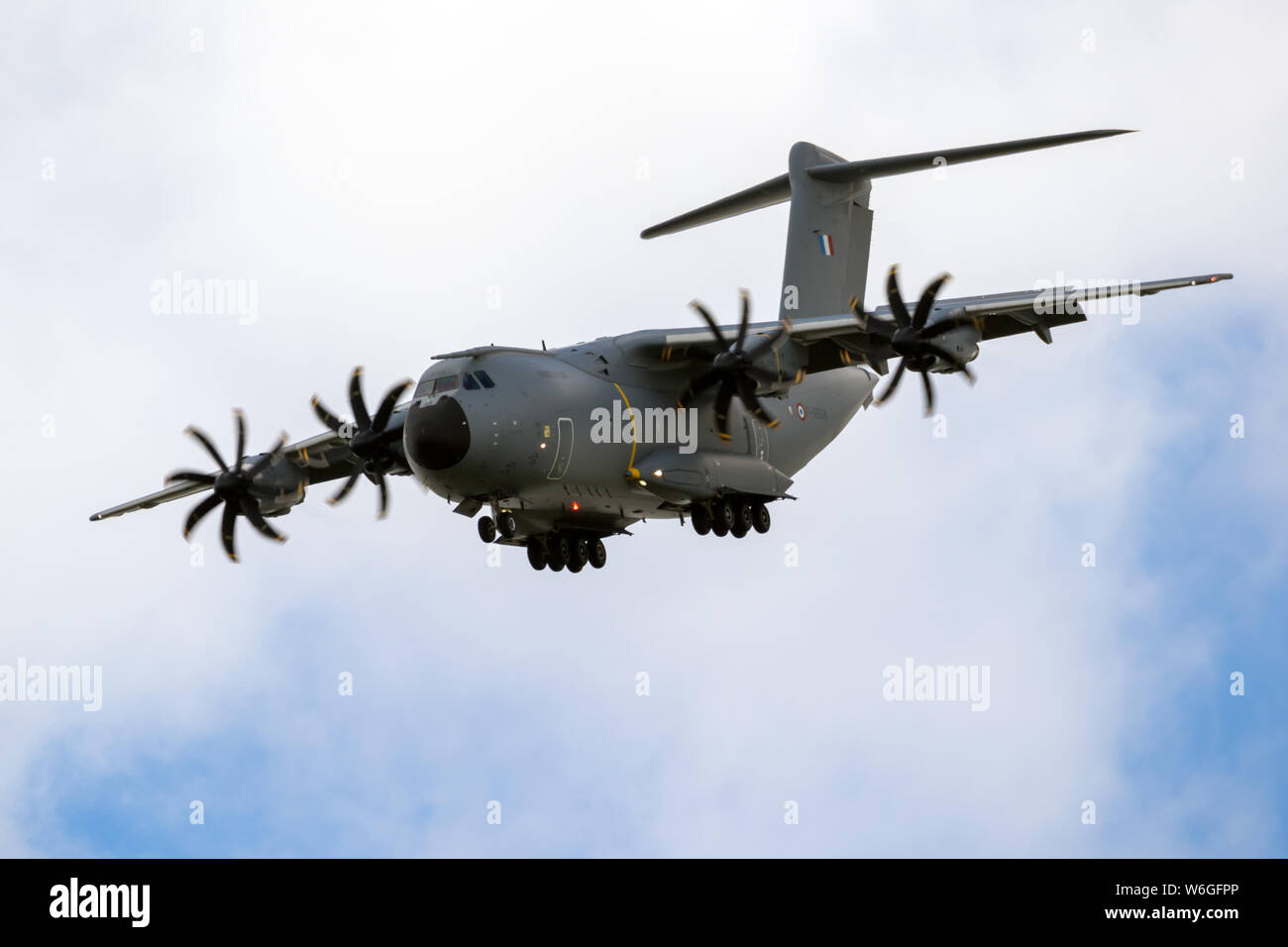 LE BOURGET PARIS - 21 juin 2019 - Armée de l'air Airbus A400M, avion de transport militaire de démonstration en vol au Bourget. Banque D'Images