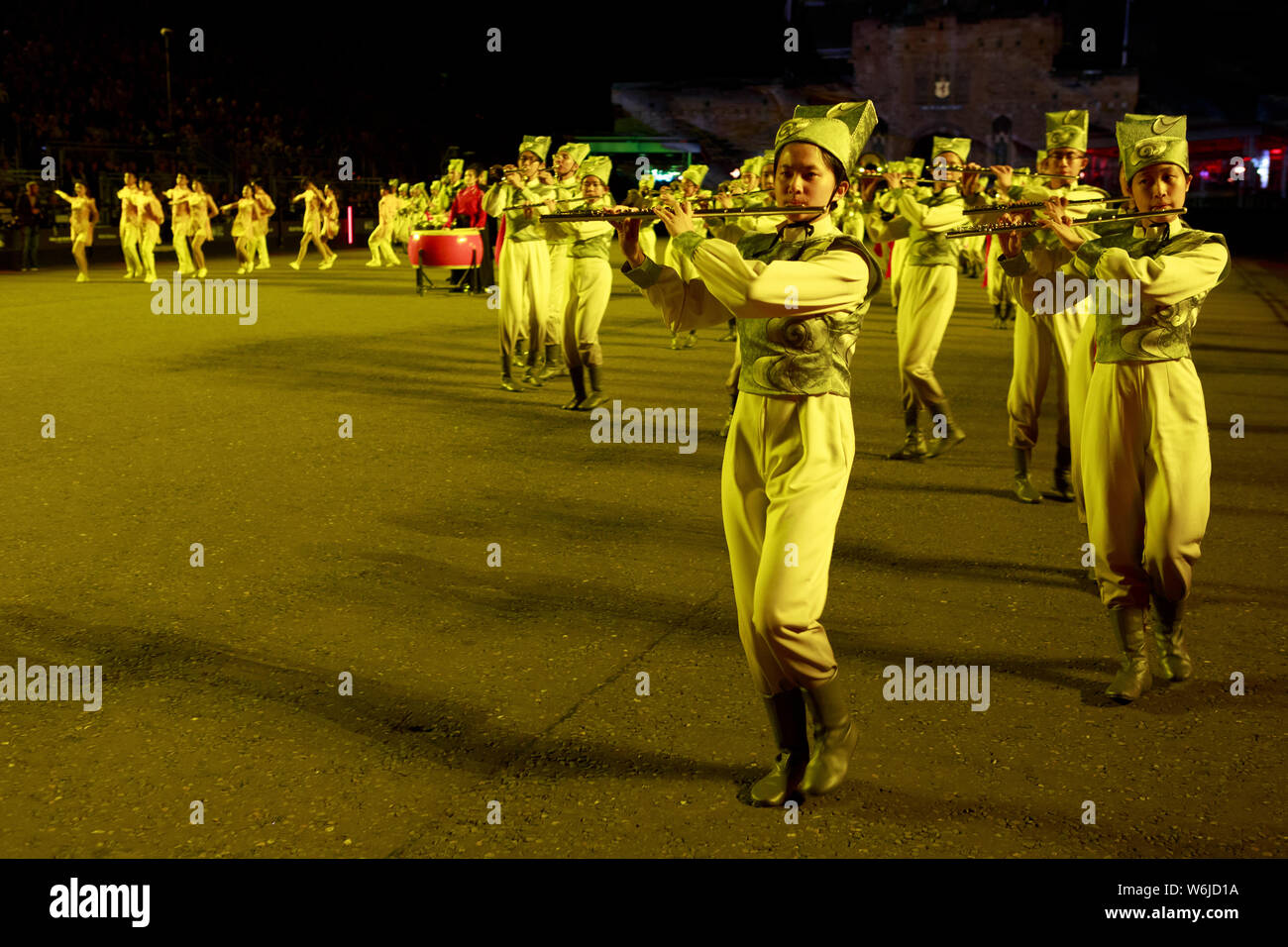 Edinburgh, Ecosse, Royaume-Uni. 1er août 2019. Le Royal Edinburgh Military Tattoo lance son show 2019 Kaléidoscope. Organisé sur l'Esplanade du Château d'Édimbourg entre 2-24 août. Sur la photo : Beijing Marching Band et du vent Affichage culturel. Pako Mera/Alamy Live News Banque D'Images