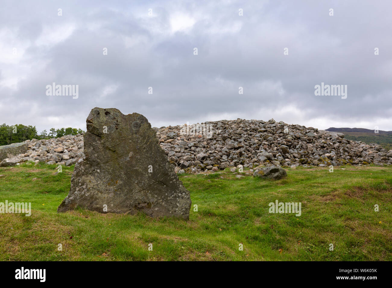 Pierres à Corrimony Cairn, Scottish Highlands Banque D'Images