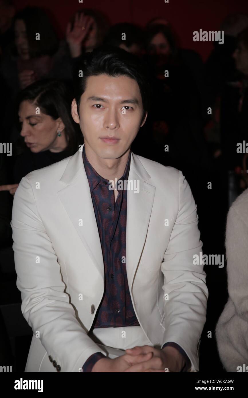 L'acteur sud-coréen Hyun Bin arrive pour l'de Salvatore Ferragamo's fashion show lors de la Milan Fashion Week Automne/Hiver 2018 à Milan, Italie, 24 févr Banque D'Images