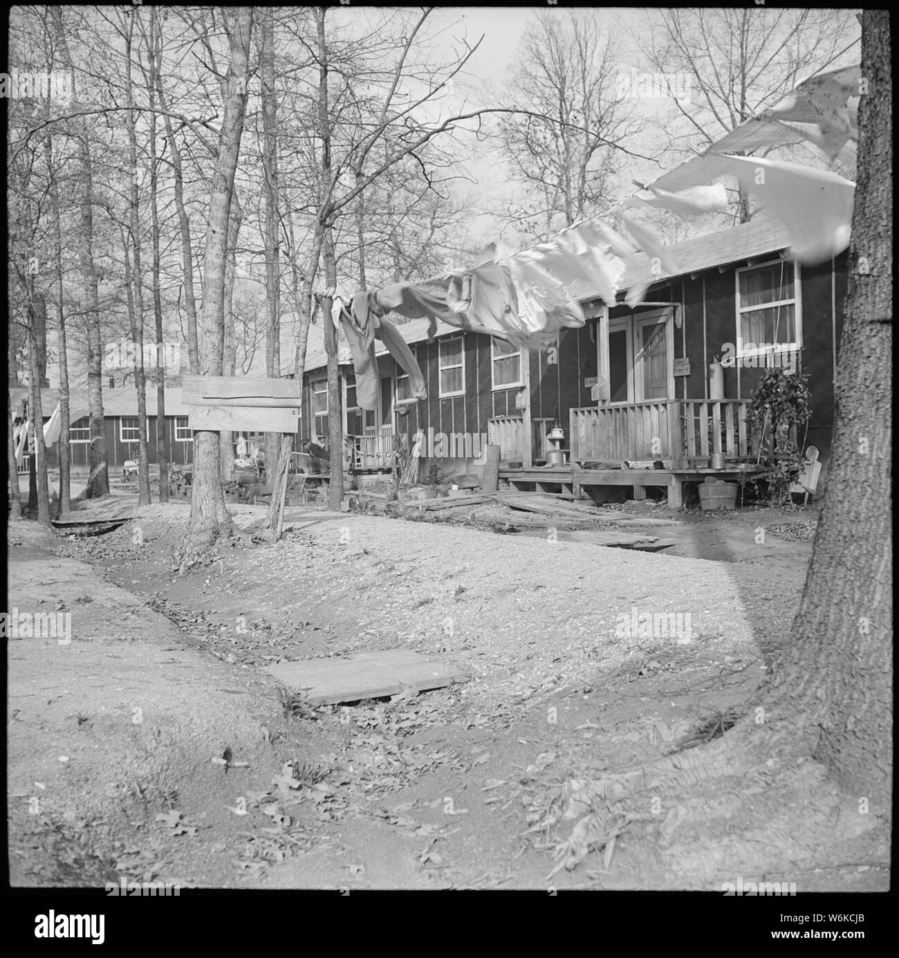 Rohwer, Centre de réinstallation, Arkansas. McGehee Scène de caserne au centre de réinstallation Rohwer. Banque D'Images