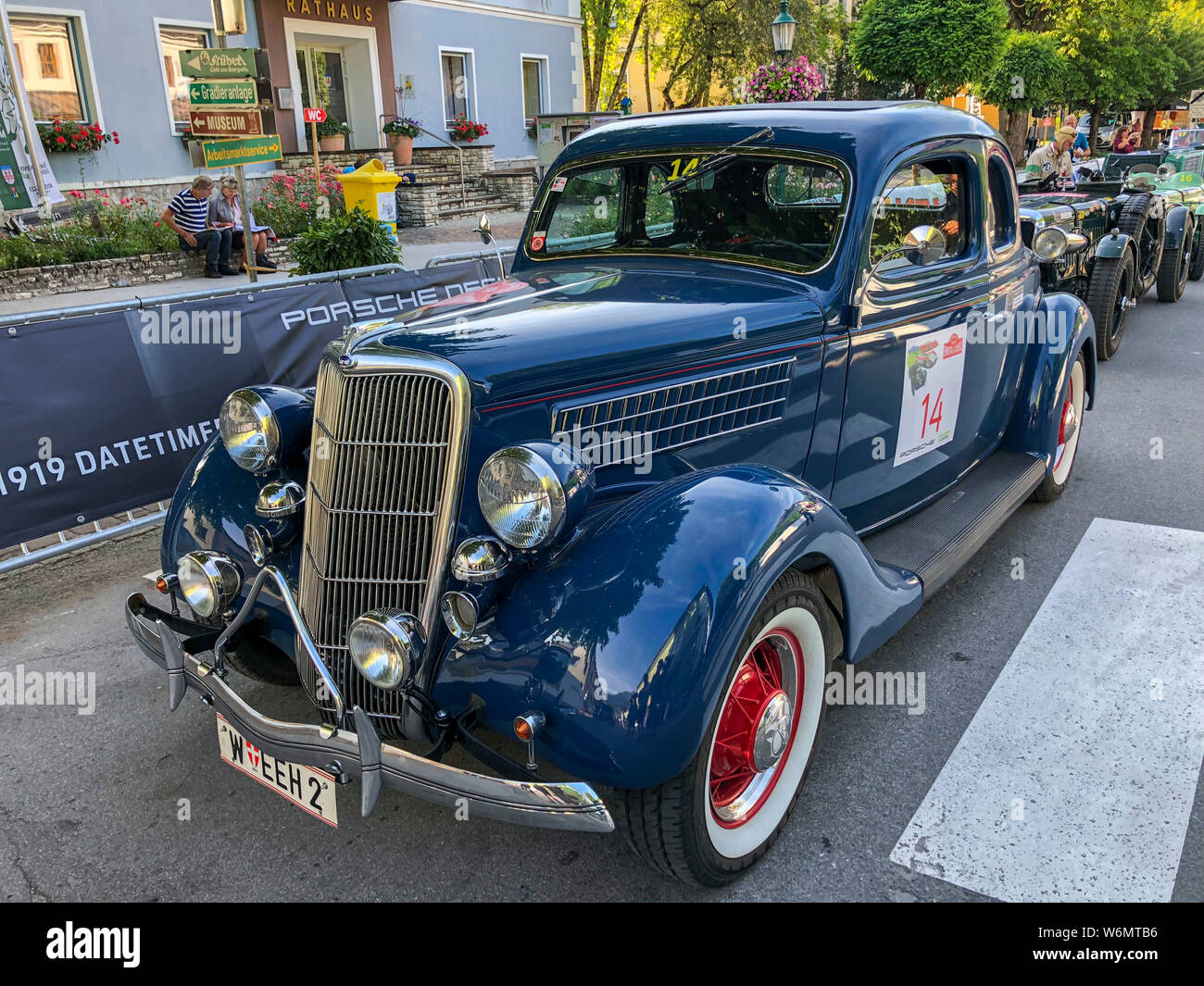 25 juillet 2019, l'Autriche, Gröbming : Ford 5 Window Coupe de Lux, prise à Ennstal-Classic en 2019. Photo : Arnulf Stoffel/dpa Banque D'Images