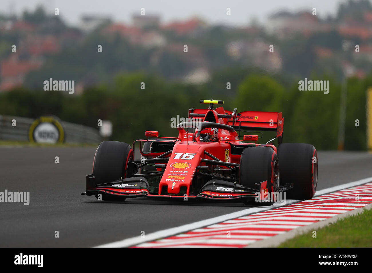 Budapest, Hongrie. 07 août, 2019. Charles Leclerc de la Scuderia Ferrari sur la voie au cours de la pratique pour la F1 Gran Prix de Hongrie Crédit : Marco Canoniero/Alamy Live News Banque D'Images