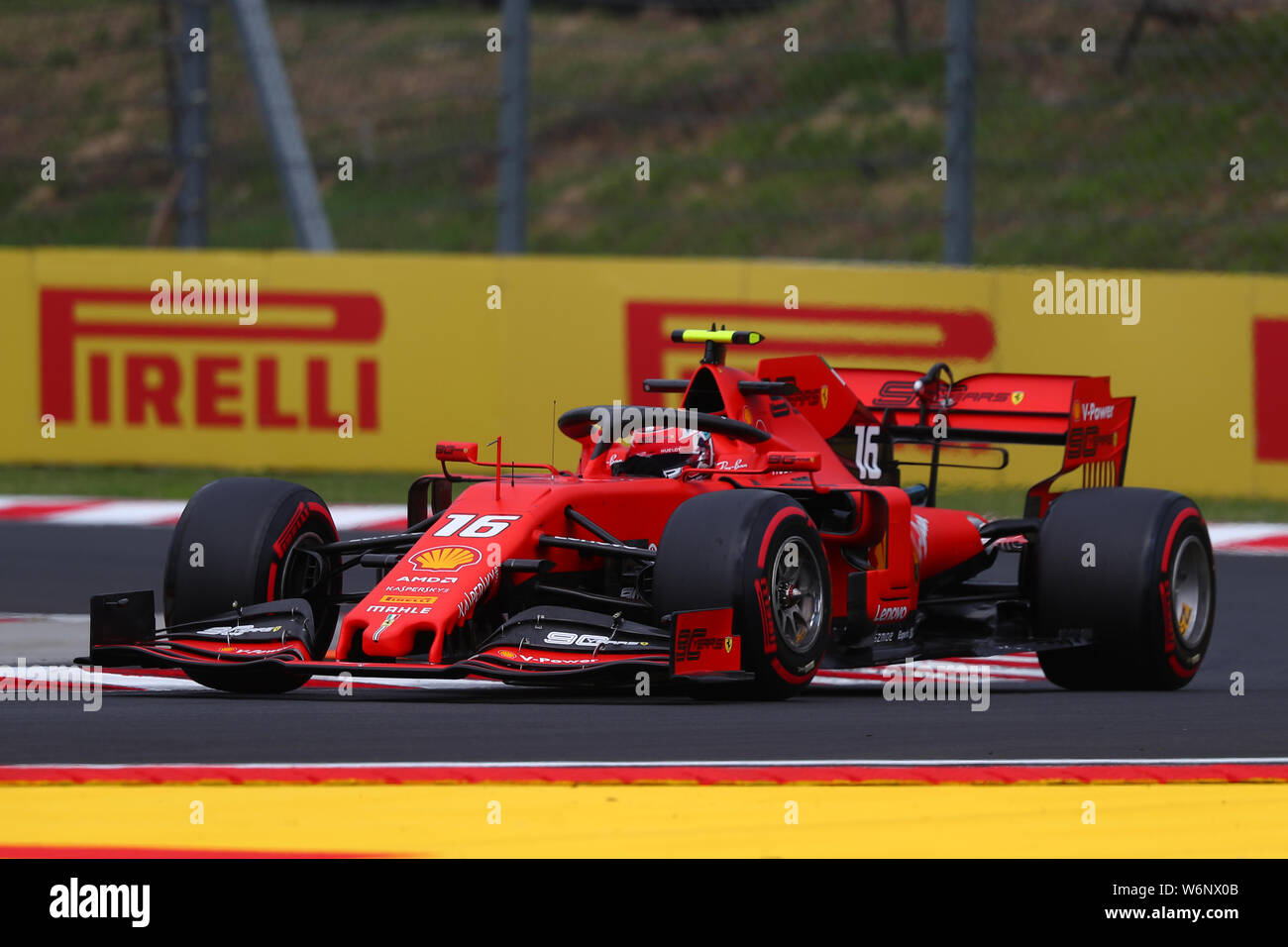 Budapest, Hongrie. 07 août, 2019. Charles Leclerc de la Scuderia Ferrari sur la voie au cours de la pratique pour la F1 Gran Prix de Hongrie Crédit : Marco Canoniero/Alamy Live News Banque D'Images