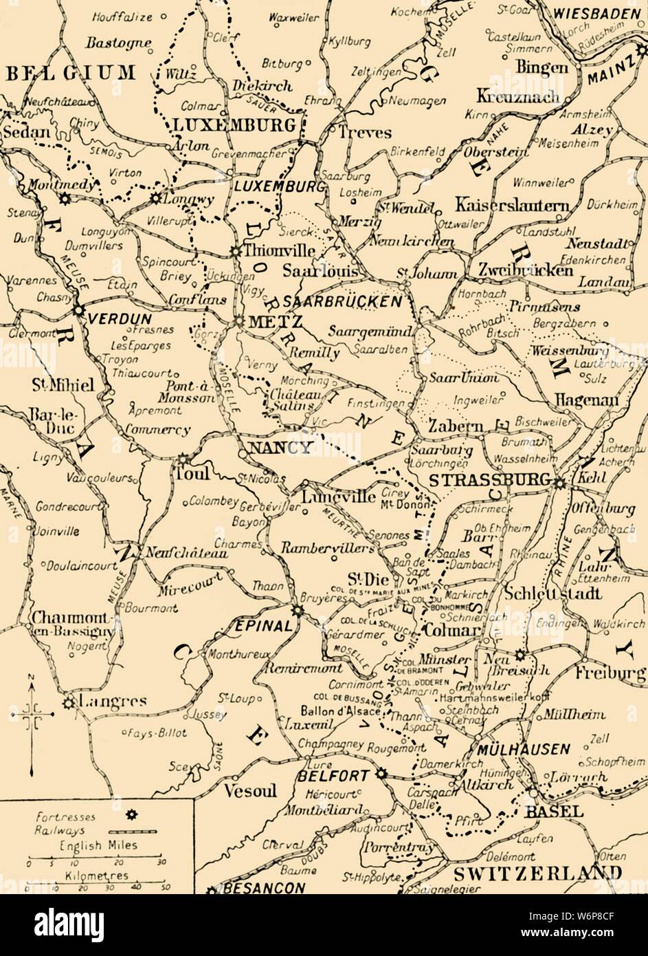 Carte montrant la frontière entre la France et l'Allemagne, Première Guerre mondiale, c1915, C1920). "La frontière franco-allemande', territoire contesté. "De la Grande Guerre - une histoire" Volume II, édité par Frank UN Mumby. [Le Gresham Publishing Company Ltd, London, c1920] Banque D'Images
