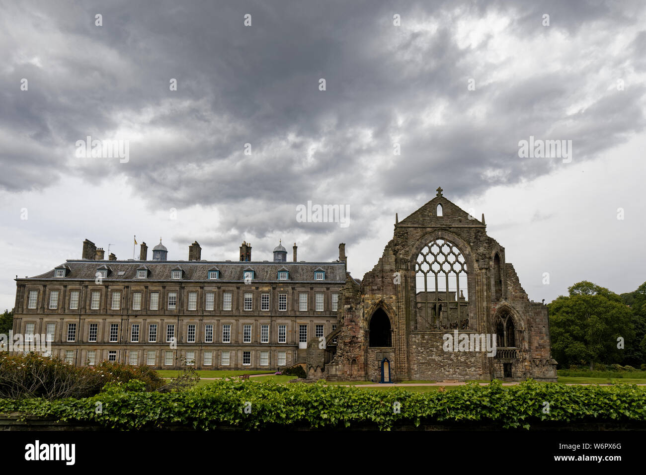 Holyrood House et l'abbaye, Édimbourg, Écosse, Royaume-Uni Banque D'Images