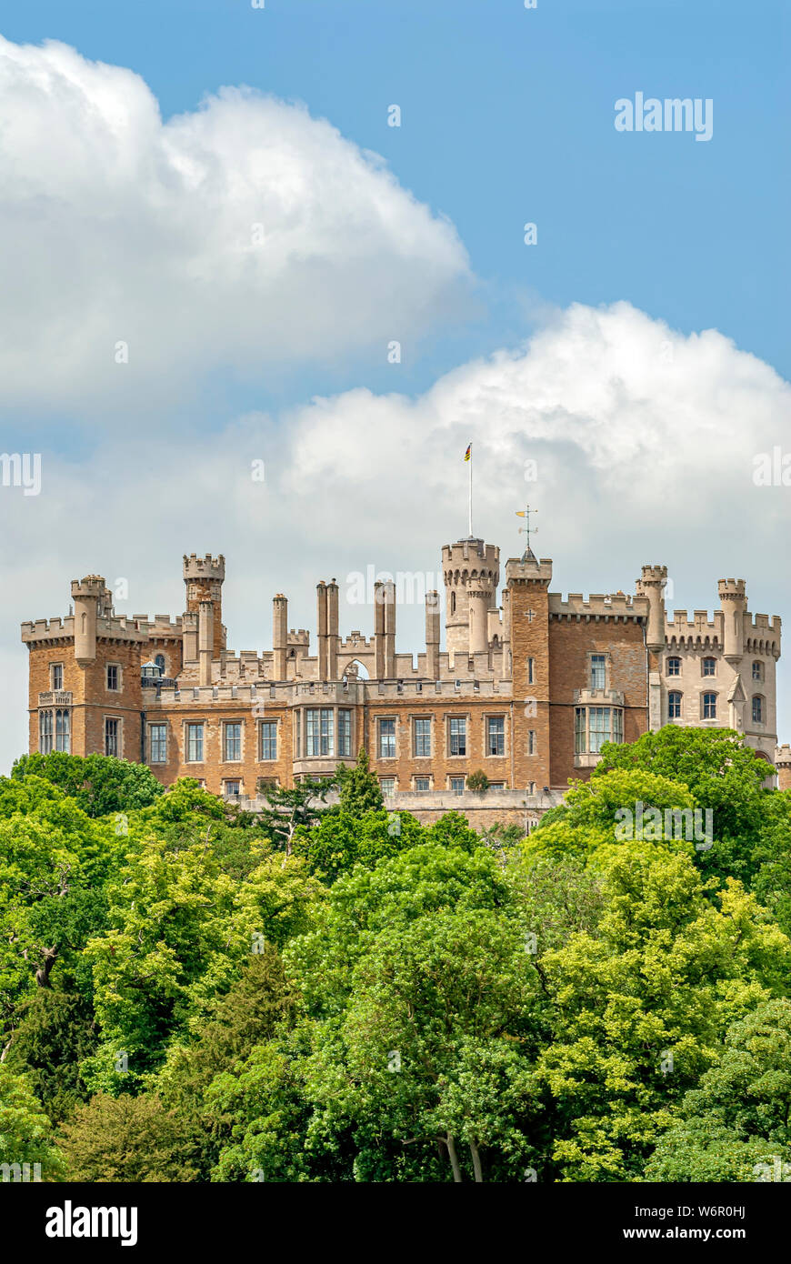 Château de Belvoir, demeure ancestrale du comté anglais de Leicestershire, surplombant la vallée de Belvoir, Royaume-Uni Banque D'Images