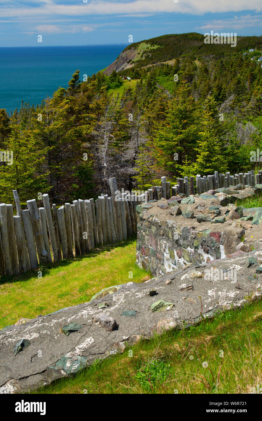 Mur de Fort Royal, le lieu historique national de Castle Hill, Terre-Neuve et Labrador, Canada Banque D'Images