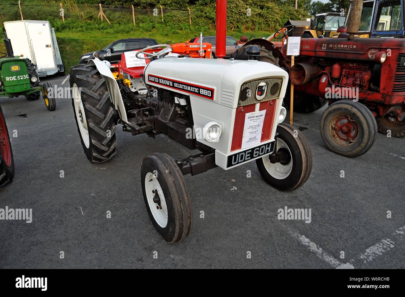 David brown 880 tracteur Banque de photographies et d’images à
